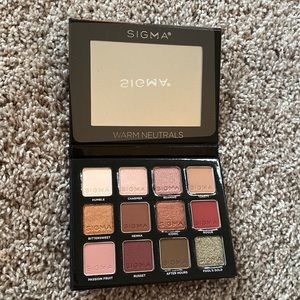 Sigma Beauty Warm Neutrals 12 Shade Palette